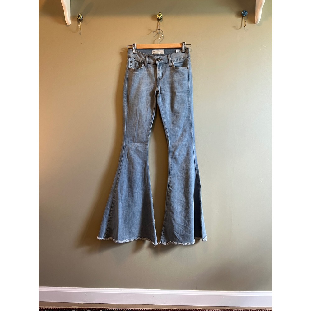 Free People Just Float On Flare Jeans Light Wash Raw Hem Bell Bottoms Size 25